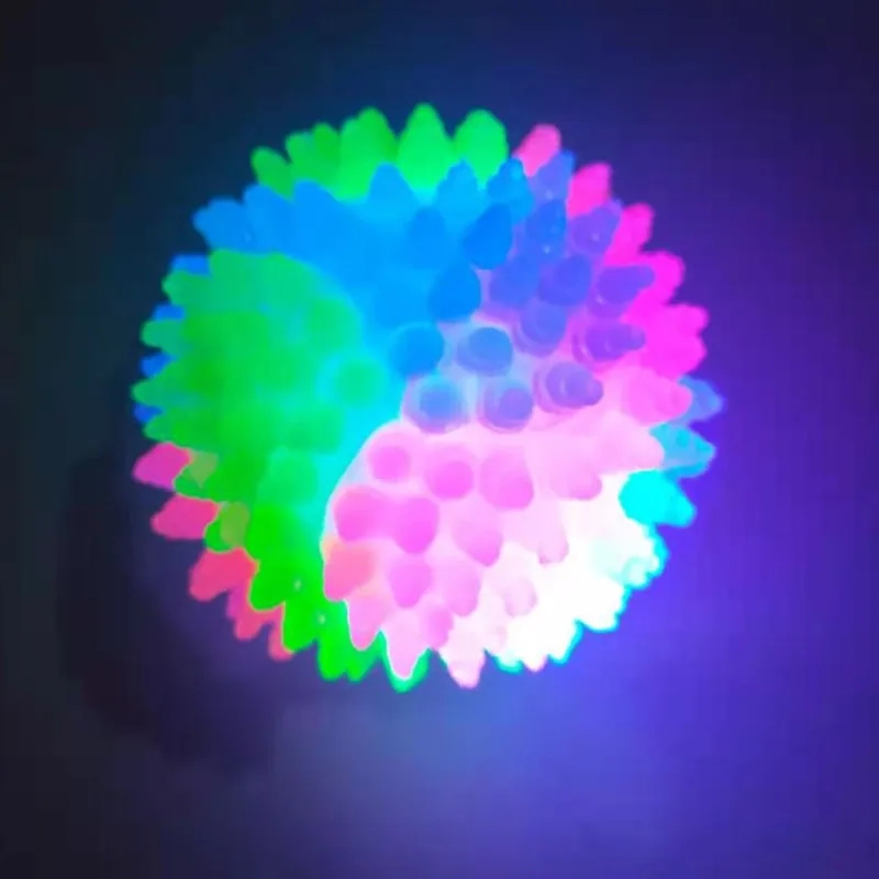 Light-Up Dog Ball for Interactive Fetch and Active Play - Image 5