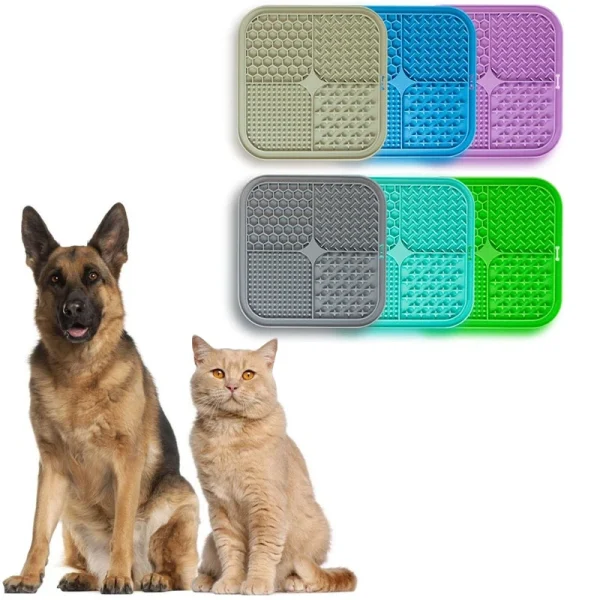 Silicone Slow Feeding Lick Mat for Dogs and Cats